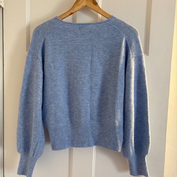 Aritzia Wilfred sweater - Picture 2 of 2